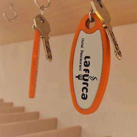 福卡餐厅酒店 3*